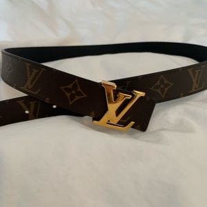 LOUIS VUITTON reversible monogram belt